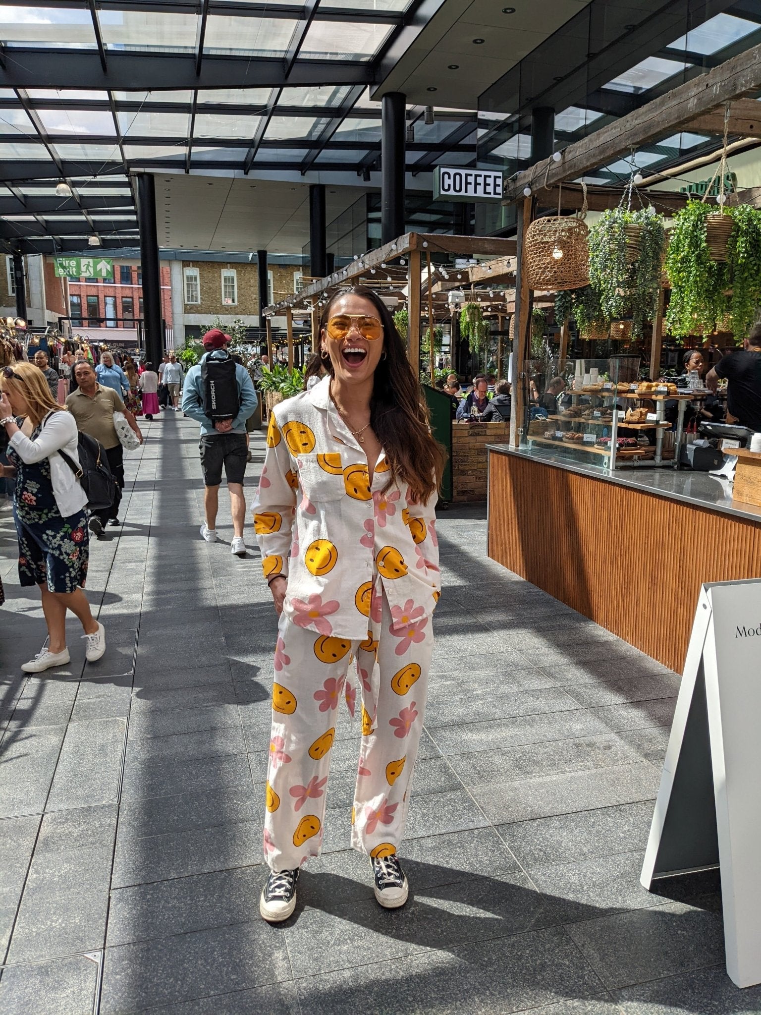 Happy Hippy Long Sleeve Shirt - Periodical Powers