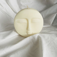 Load image into Gallery viewer, Mia Harlow Organics Soy Luna Candle
